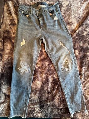 Lucky Brand Distressed Light Blue Star Patch Jeans